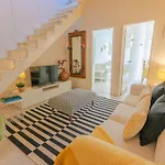 Sunny Sao Paulo Apartment
